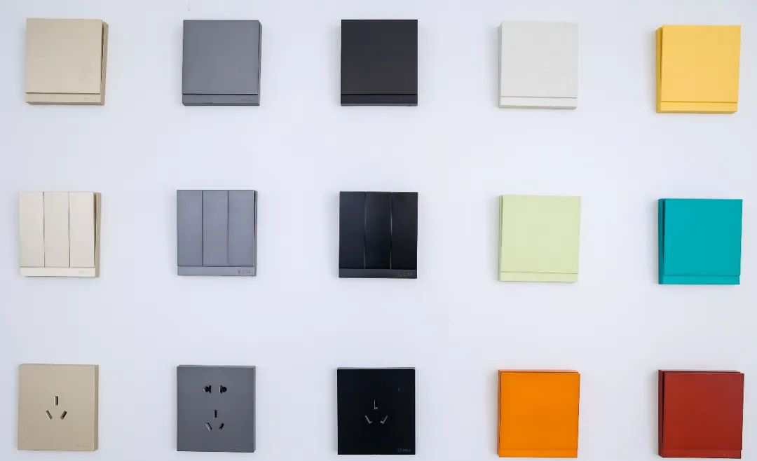 1756975816897042746.jpg 1723801216147084276.jpg